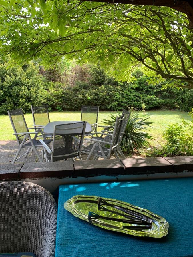 Ferienwohnung Mit Garten In Koeln Zewnętrze zdjęcie